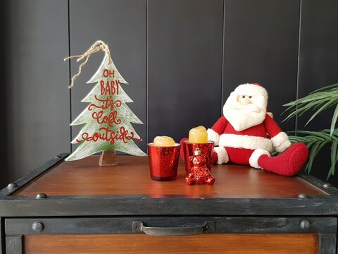 Decoratiune de perete, Oh Baby Its Cold Outside, 30x23x2 cm, Verde