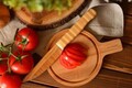 Tablă de prezentare a alimentelor din bambus, Hermia, 126MBM1116, Maro
