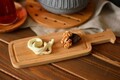 Tablă de prezentare a alimentelor din bambus, Hermia, 126MBM1119, Maro