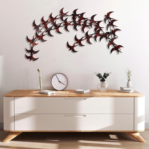 Decoratiune de perete, Kirlangic, Metal, Dimensiune: 136 x 75 cm, Roșu/Negru