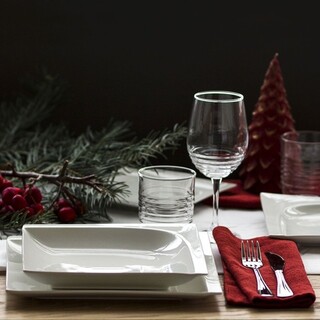 Alb, Serviciu de masa