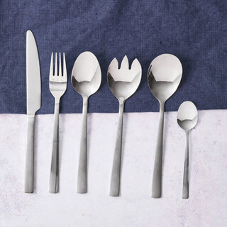 Argintiu, Set tacamuri 72 piese