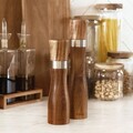 Set 2 rasnite pentru sare/piper Mooka, Homla, 20/25 cm, lemn/inox, natur/maro