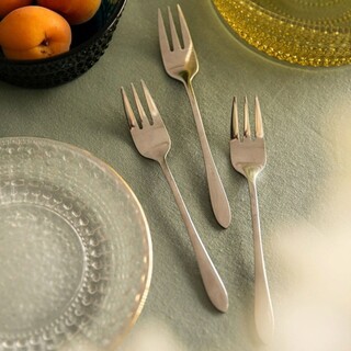 Argintiu, Set furculite desert