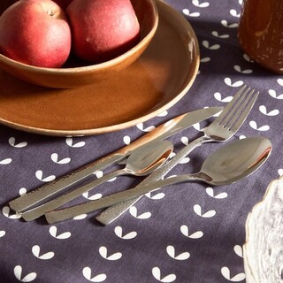 Argintiu, Set 24 tacamuri