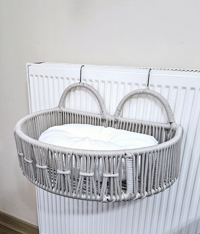 Pat pentru animale de companie, Valovi, Peti, 51x27x33 cm, Metal, Crem