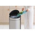 Cos de gunoi cu soft touch, Brabantia, Touch New Matt Fingerprint Proof, 40 L, 30.2x43.5x72.7 cm, otel, argintiu