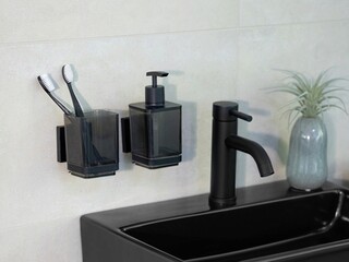 7.5x10x10 cm, Negru, Suport periute