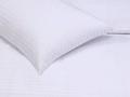Lenjerie de pat Hotel Line, dubla, 210x230 cm, amestec bumbac, satin,  250 TC, alb, cu dungi 1 cm