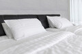 Lenjerie de pat Hotel Line, dubla, 210x230 cm, amestec bumbac, satin,  250 TC, alb, cu dungi 1 cm