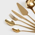 Set tacamuri pentru 4 persoane, 18 piese, Abele, Homla, inox, auriu