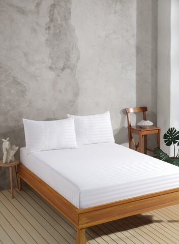 Set de pat pentru o persoana (cearceaf cu elastic si perna) 2 piese, Water Yollu Saten - White, EnLora Home, Bumbac;Poliester