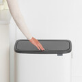 Cos de gunoi cu soft touch, Brabantia, Bo Touch, 2x30 L, 31.2x54.5x65.6 cm, otel, alb