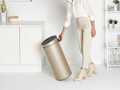 Cos de gunoi cu soft touch, Brabantia, Touch New Metallic, 30 L, 32x29.5x72 cm, otel, auriu