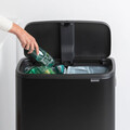 Cos de gunoi cu soft touch, Brabantia, Bo Touch Matt, 2x30 L, 31.2x54.5x81.5 cm, otel, negru mat
