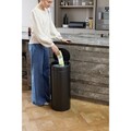 Cos de gunoi cu soft touch, Brabantia, Touch New, 30 L, 32x29.5x72 cm, otel, gri inchis