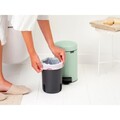 Cos de gunoi cu pedala, Brabantia, NewIcon Jade Green, 3 L, 23.5x16.8x26.4 cm, otel, verde jad