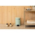 Cos de gunoi cu pedala, Brabantia, NewIcon Jade Green, 3 L, 23.5x16.8x26.4 cm, otel, verde jad