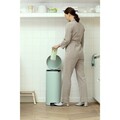 Cos de gunoi cu pedala, Brabantia, NewIcon Jade Green, 30 L, 38x29.3x67.9 cm, otel, verde jad