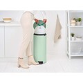 Cos de gunoi cu pedala, Brabantia, NewIcon Jade Green, 30 L, 38x29.3x67.9 cm, otel, verde jad