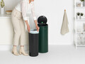 Cos de gunoi cu soft touch, Brabantia, Touch New, 30 L, 32x29.5x72 cm, otel, verde pin