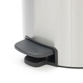 Cos de gunoi cu pedala, Brabantia, NewIcon Fingerprint Proof, 30 L, 38x29.3x67.9 cm, otel, argintiu