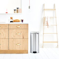 Cos de gunoi cu pedala, Brabantia, NewIcon Fingerprint Proof, 30 L, 38x29.3x67.9 cm, otel, argintiu