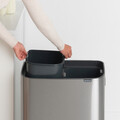 Cos de gunoi cu soft touch, Brabantia, Bo Touch Matt Fingerprint Proof, 2x30 L, 31.2x54.5x65.6 cm, otel, argintiu