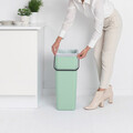 Cos de gunoi, Brabantia, Sort&Go, 40 L, 34.5x26.8x62 cm, polipropilena, verde jad