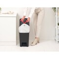 Cos de gunoi cu pedala, Brabantia, StepUp, 25 L, 35.2x28x40.9 cm, polipropilena, gri inchis