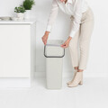 Cos de gunoi, Brabantia, Sort&Go, 40 L, 34.5x26.8x62 cm, polipropilena, gri deschis