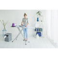 Masa de calcat, Brabantia B, PerfectFlow Bubbles, 124x38 cm, 7 pozitii de reglare, cu suport statie de calcat, polipropilena/otel/bumbac