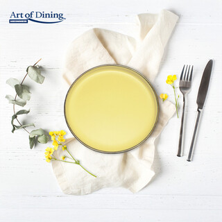 Galben;Negru, Set farfurii desert