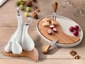 Set tocator branzeturi cu 2 ustensile si platou, Cheese, Brandani, 28x21.5 cm, portelan/inox/bambus