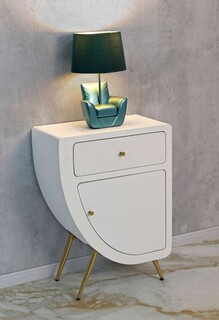 Alb;Auriu, Noptiera inalta