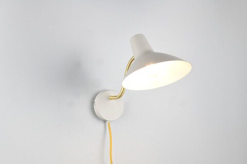 Lampa de perete Traveller, TRIO, 32.7x21 cm, 10W, 1x E27, metal, gri/auriu