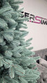 Brad artificial Christmas Deluxe by Sersimo, Laponia Select argintiu, integral 3D, 250cm