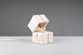 Lampa de masa Treasure, TRIO, 12x12x16 cm, 2W, 1x E14, lemn, alb