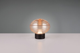 Negru mat;Chihlimbar