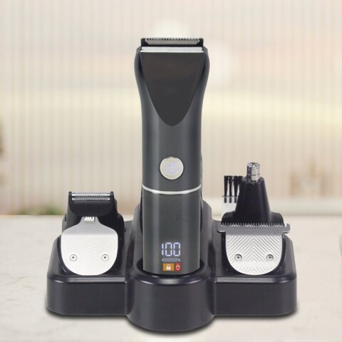 Set de ingrijire pentru barbati 12 in 1 Beper, 4x4x16.5 cm, ABS/otel, negru