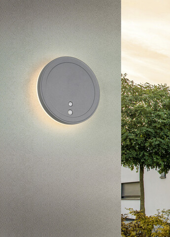 Aplica de perete pentru exterior cu senzor Fortaleza, RL, 3.5x14 cm, 2W, 1x SMD, aluminiu, antracit