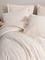 Lenjerie de pat dubla, L'essentiel Maison, Esmira, 25% in / 75% bumbac, Bej