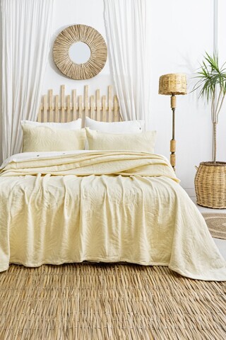 Set cuvertura de pat dubla 3 piese, L'essentiel Maison, Silvia, Bumbac, Unt galben