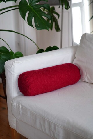 Perna, Teddy Roller, 50x14x14 cm, 75% RECYCLED POLYESTER/25% POLYESTER, Rosu