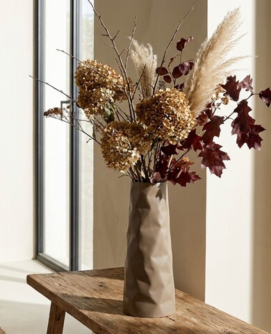 Vaza decorativa, Mauro Ferretti, Norimberga, 16x20x50 cm, fier, crem