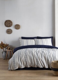 Albastru indigo;Crem
