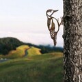 Obiect decorativ de grădină, Bird On The Branch 01, 18x30 cm, Maro