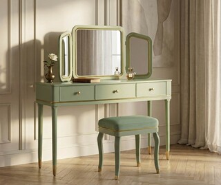 Verde;Auriu, Masa de toaleta