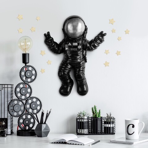 Decoratiune de perete, Cosmonaut 4, Lățime: 35 cm Înălțime: 47 cm Adâncime: 10 cm, Multicolor