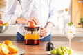 Storcator electric de citrice Berlinger Haus, Burgundy, 40W, 700 ml, plastic/inox, rosu/transparent